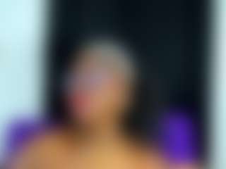 Live cam show with Yhendelyn Stone - Foot Fetish Black on Camsoda | colombia