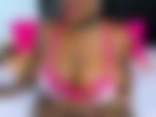Live cam show with Yhendelyn Stone - Blowjob on hotwifechat.live