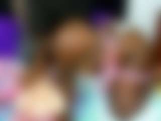 Yhendelyn Stone's Live Sex Cam Show