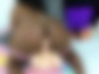 Yhendelyn Stone's Live Sex Cam Show