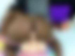 Yhendelyn Stone's Live Sex Cam Show