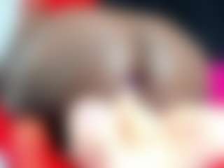 Yhendelyn Stone's Live Sex Cam Show