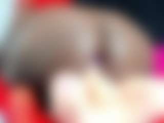 Yhendelyn Stone's Live Sex Cam Show