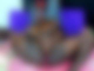 Yhendelyn Stone's Live Sex Cam Show