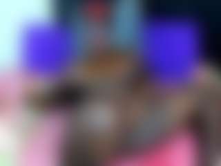 Yhendelyn Stone's Live Sex Cam Show