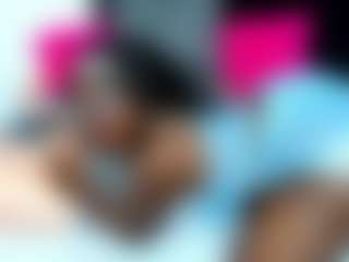 Yhendelyn Stone's Live Sex Cam Show