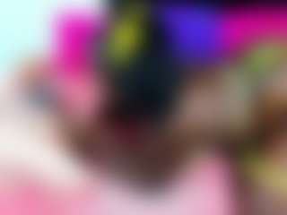 Yhendelyn Stone's Live Sex Cam Show