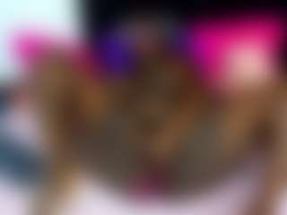 Yhendelyn Stone's Live Sex Cam Show
