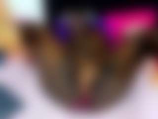 Yhendelyn Stone's Live Sex Cam Show