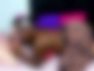 Show en direct avec Yhendelyn Stone - Ebony Lush sur Camsoda