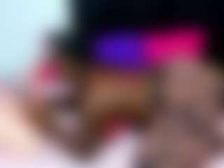 Yhendelyn Stone's Live Sex Cam Show