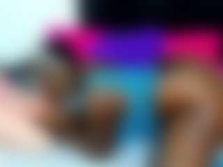 Yhendelyn Stone's Live Sex Cam Show