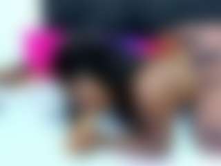 Yhendelyn Stone's Live Sex Cam Show