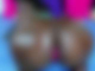 Yhendelyn Stone's Live Sex Cam Show