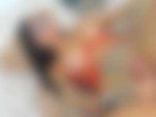Live cam show with prettysharick - Brown Eyes on PervPlay.com