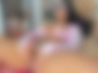 Live cam show with prettysharick - Orgasm on Camming Site