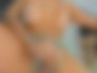Mia Villany's Live Sex Cam Show