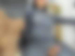 Mia Villany's Live Sex Cam Show