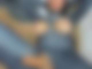 Mia Villany's Live Sex Cam Show