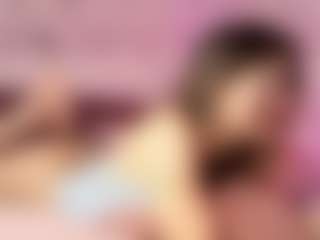 Emylie sexy body's Live Sex Cam Show