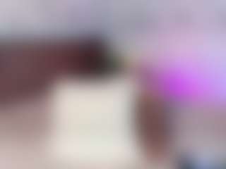 Emylie sexy body's Live Sex Cam Show