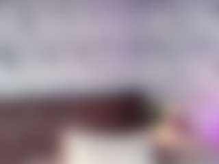 Emylie sexy body's Live Sex Cam Show