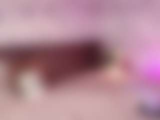 Emylie sexy body's Live Sex Cam Show