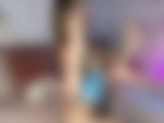 Emylie sexy body's Live Sex Cam Show