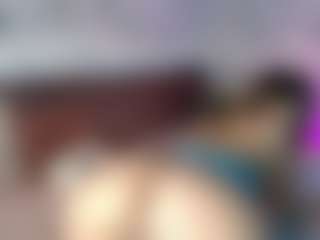 Emylie sexy body's Live Sex Cam Show