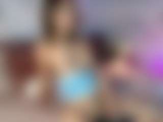 Emylie sexy body's Live Sex Cam Show