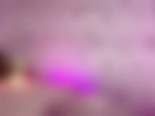 Emylie sexy body's Live Sex Cam Show