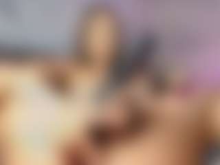 Emylie sexy body's Live Sex Cam Show