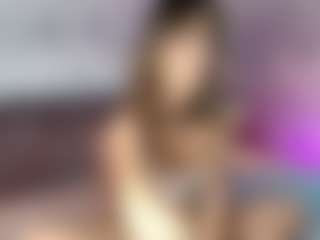 Emylie sexy body's Live Sex Cam Show