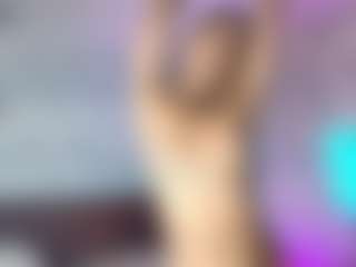 Emylie sexy body's Live Sex Cam Show