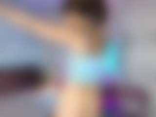 Emylie sexy body's Live Sex Cam Show