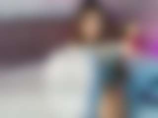 Emylie sexy body's Live Sex Cam Show