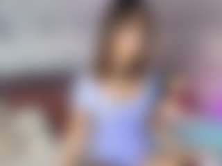 Emylie sexy body's Live Sex Cam Show