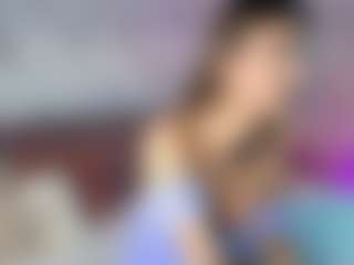 Emylie sexy body's Live Sex Cam Show