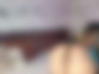 Emylie sexy body's Live Sex Cam Show
