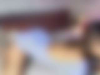 Emylie sexy body's Live Sex Cam Show