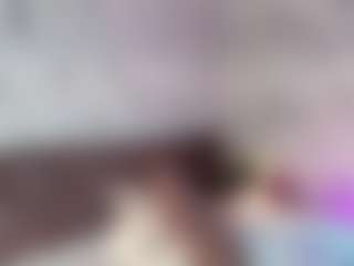 Live cam show with Emylie sexy body - Squirt Latina on SpankPalCams