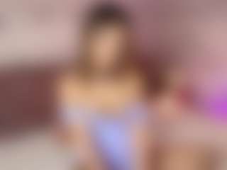 Emylie sexy body's Live Sex Cam Show