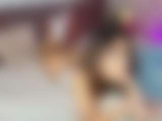 Live cam show with Emylie sexy body - Student on SpankPalCams