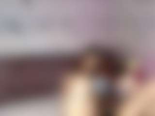 Emylie sexy body's Live Sex Cam Show