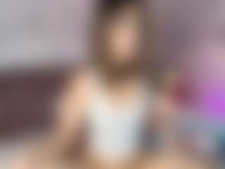 Emylie sexy body's Live Sex Cam Show