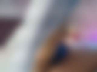 Emylie sexy body's Live Sex Cam Show