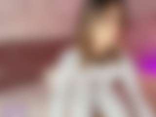 Emylie sexy body's Live Sex Cam Show