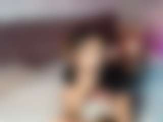 Live cam show with Emylie sexy body - Full Nudity on Cam Slut