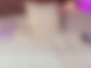 Emylie sexy body's Live Sex Cam Show