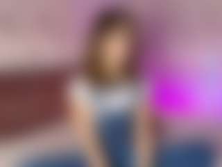 Emylie sexy body's Live Sex Cam Show
